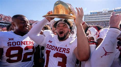 red river showdown record